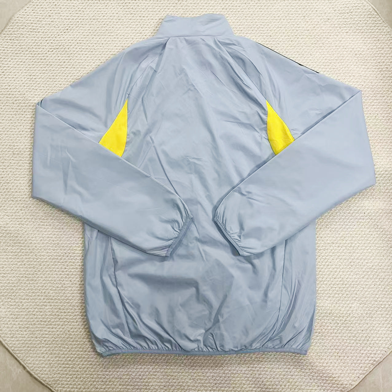 2026 Windbreaker Jacket - Light gray - back product view