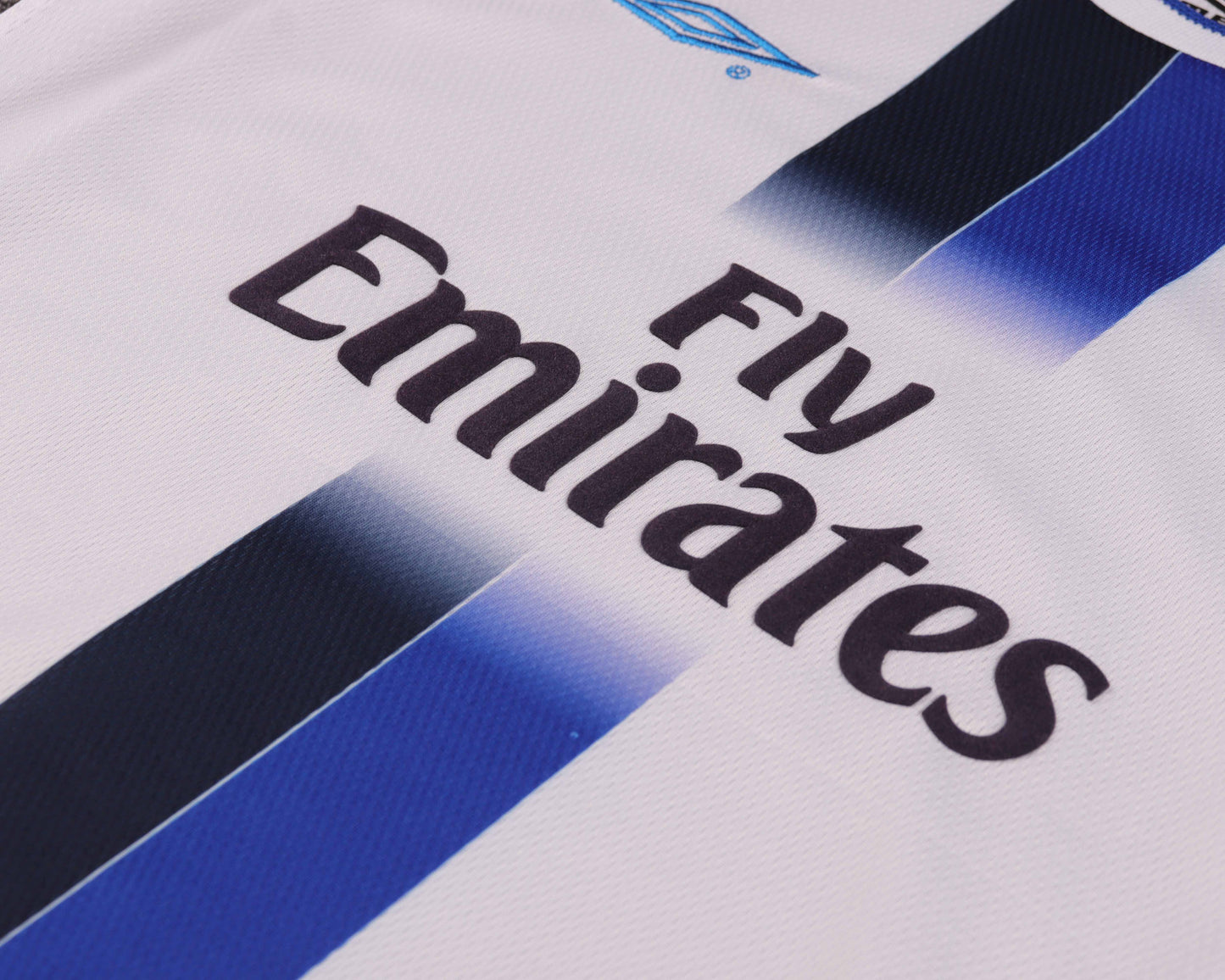 03/04 children's away football jersey