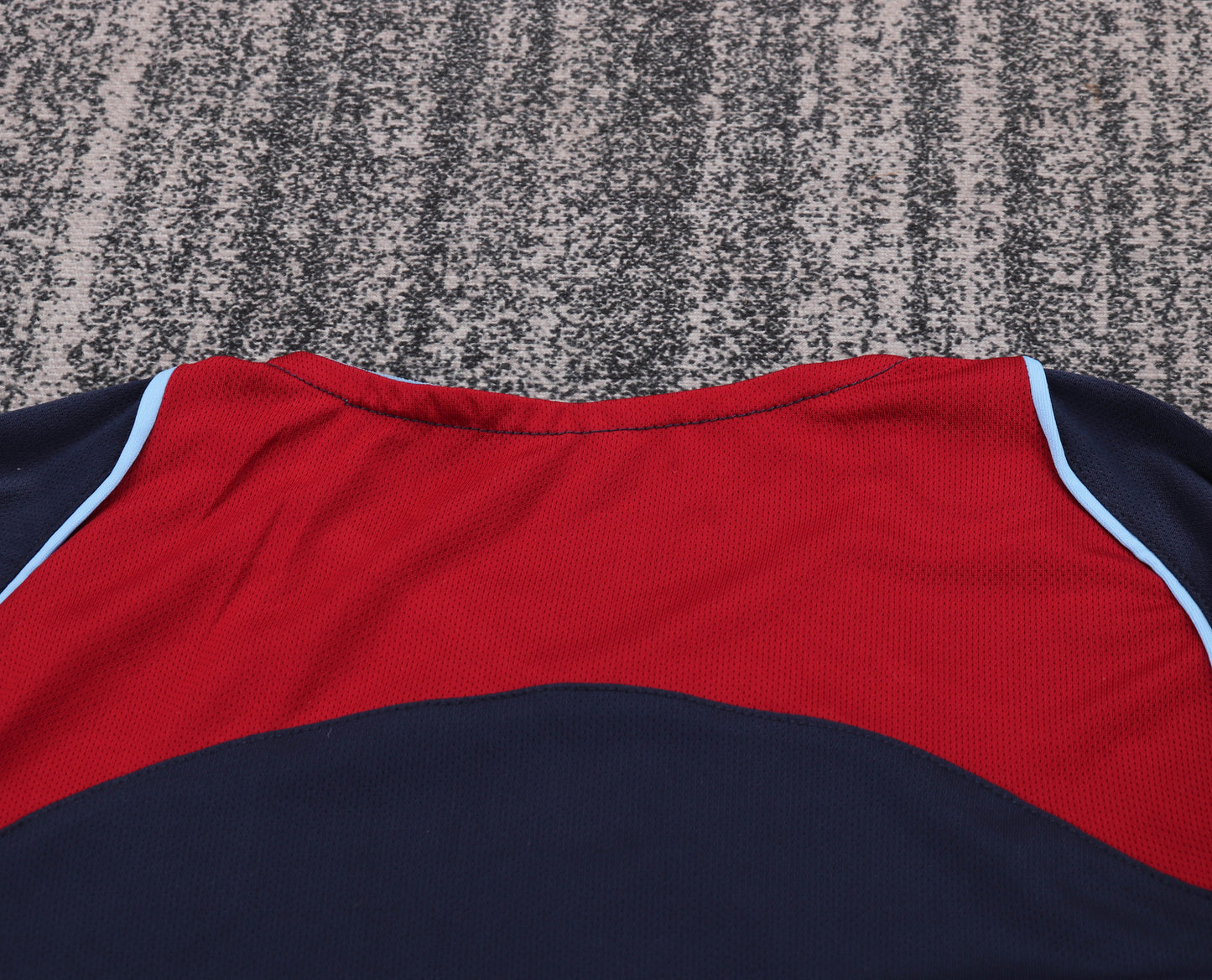04/05 children's away football jersey