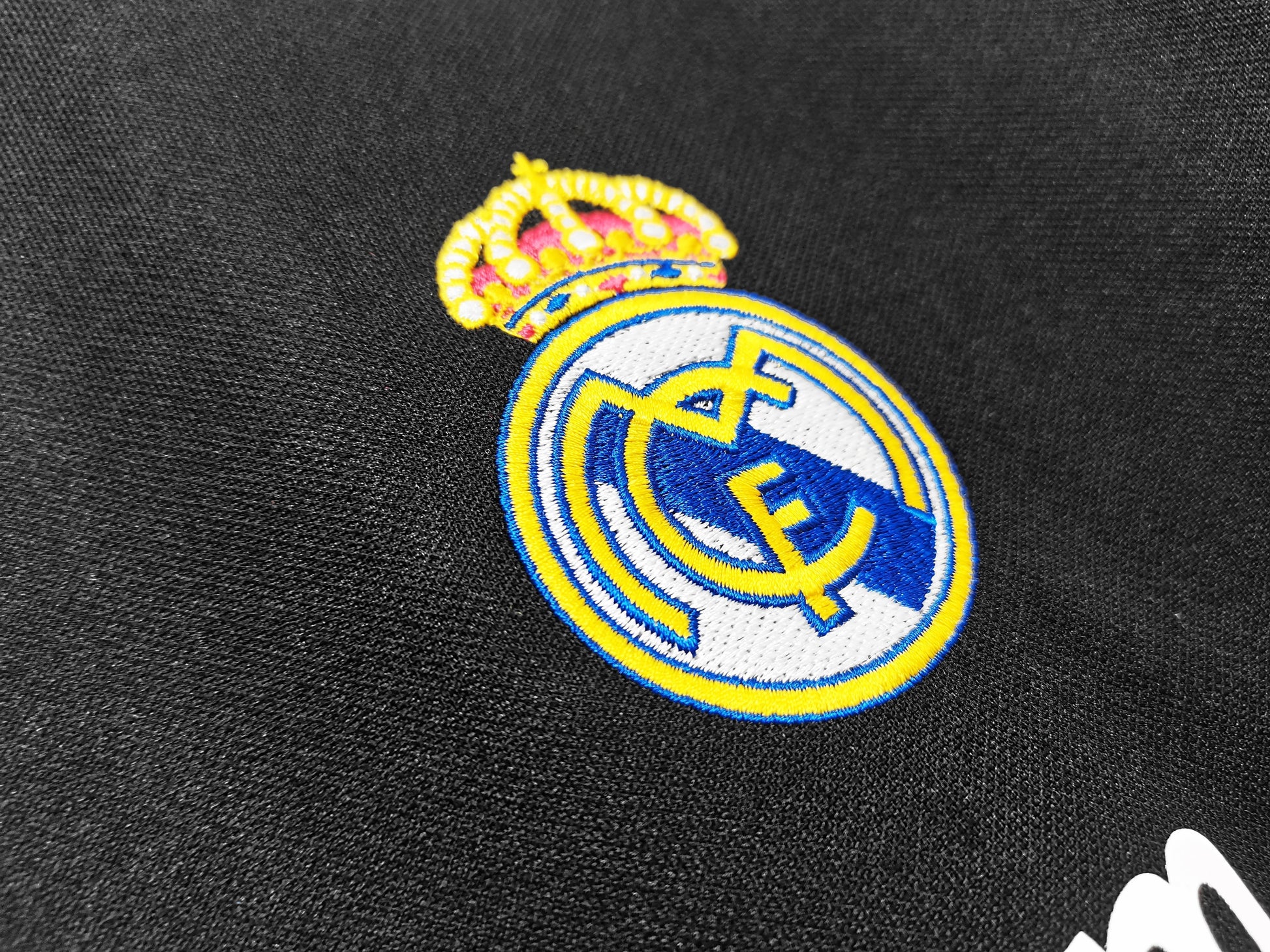08/09 third retro football shirt