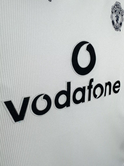 00/01 away retro football shirt