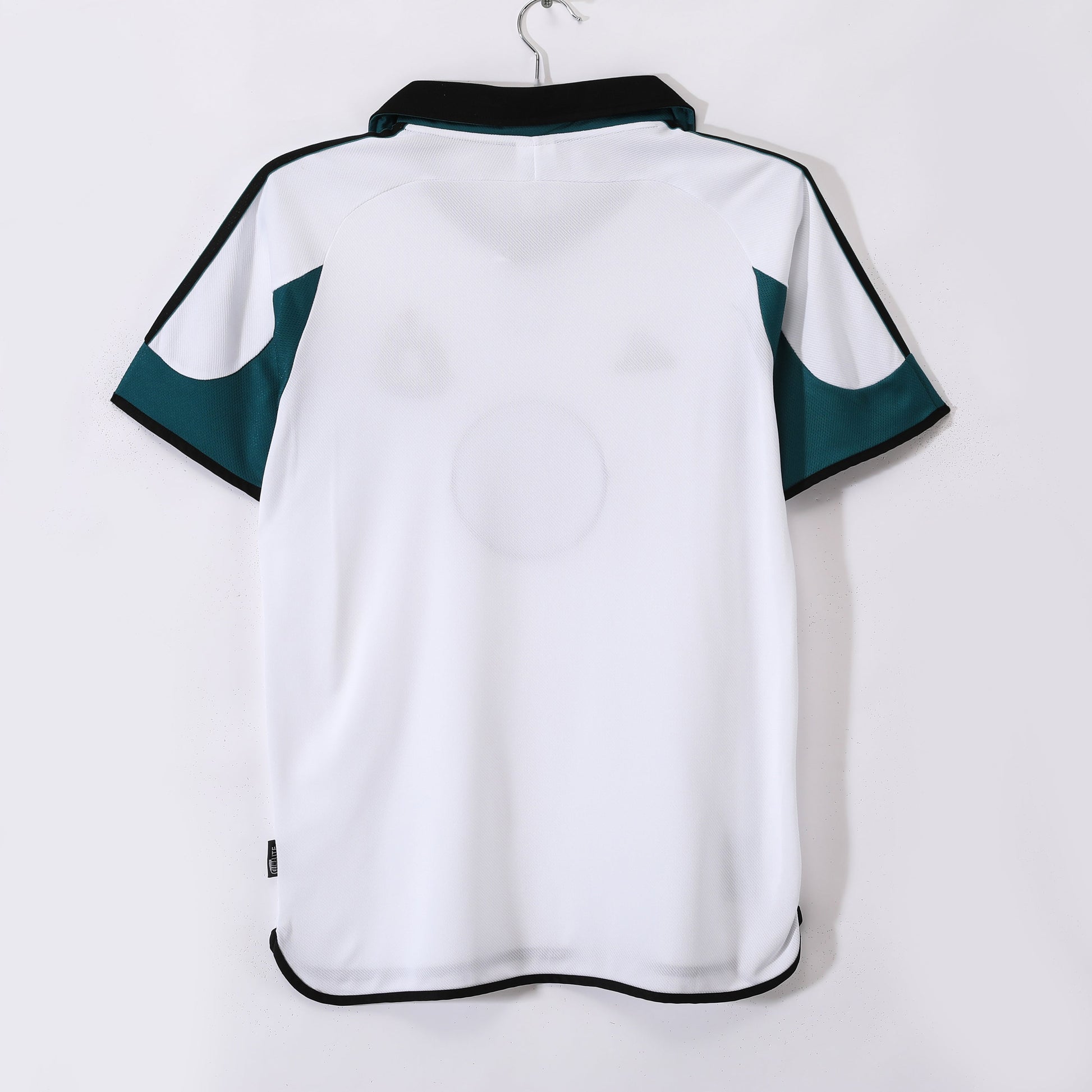 99/00 away retro football shirt