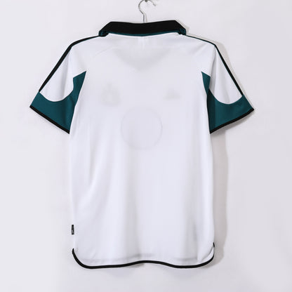 99/00 away retro football shirt
