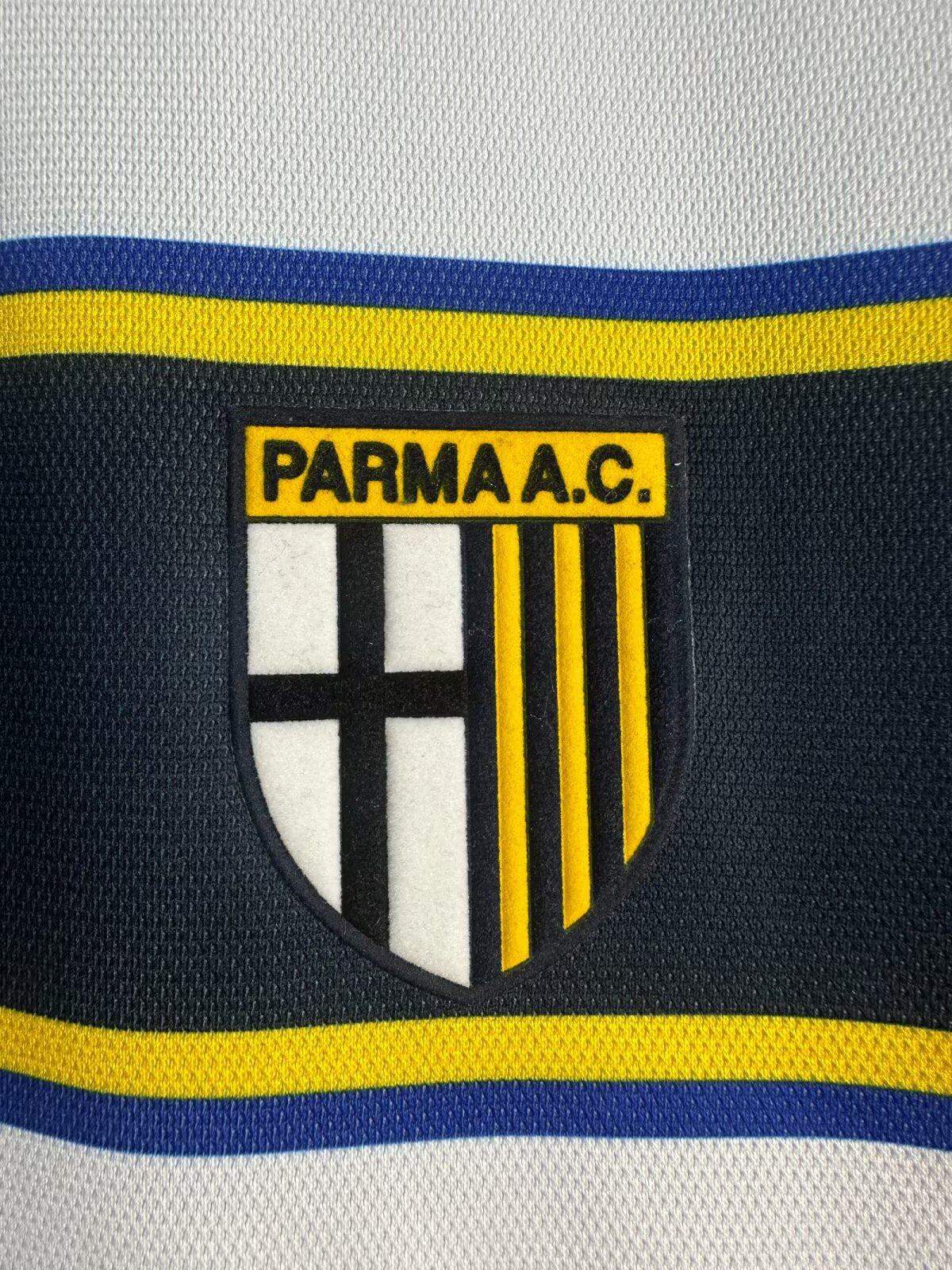 02/03 away retro football shirt