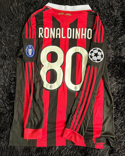 Retro 09/10 retro football shirt