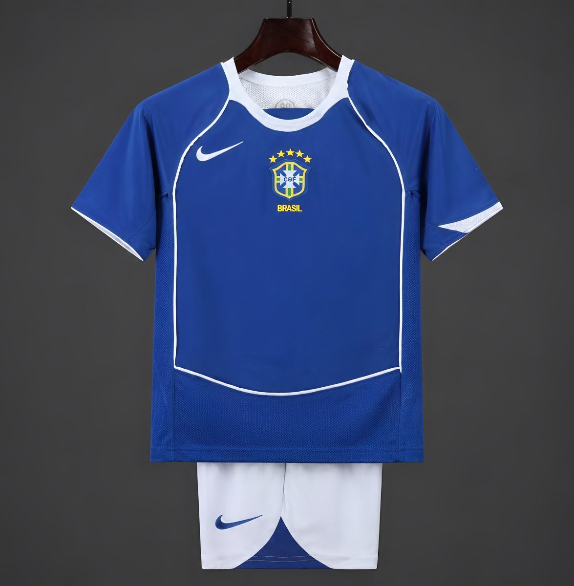 2004 Children's Away Retro Set - front view