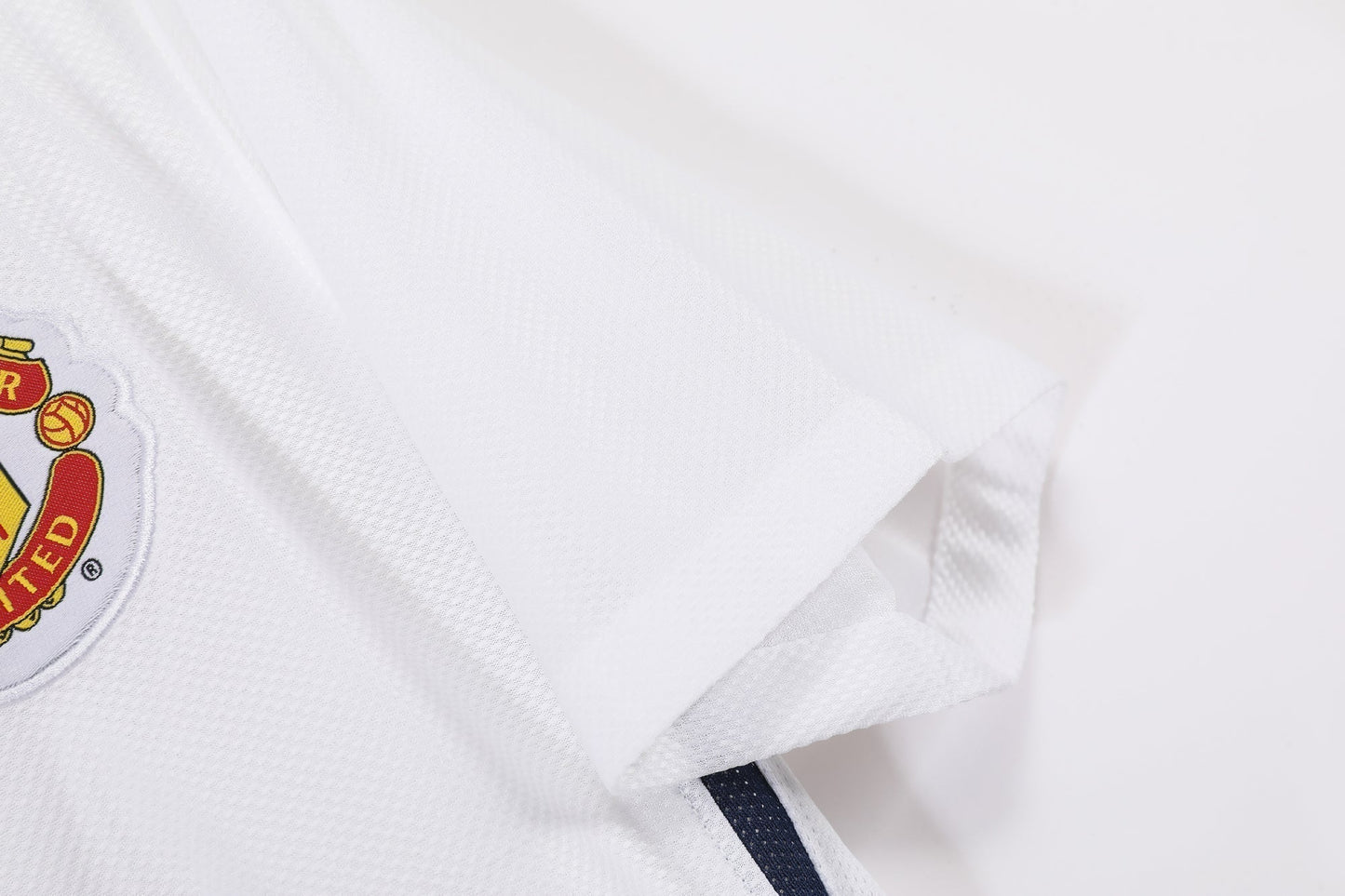 08/09 away retro football shirt