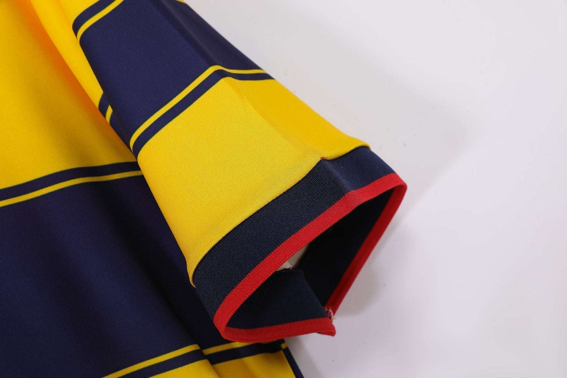 1997/99 away retro football shirt