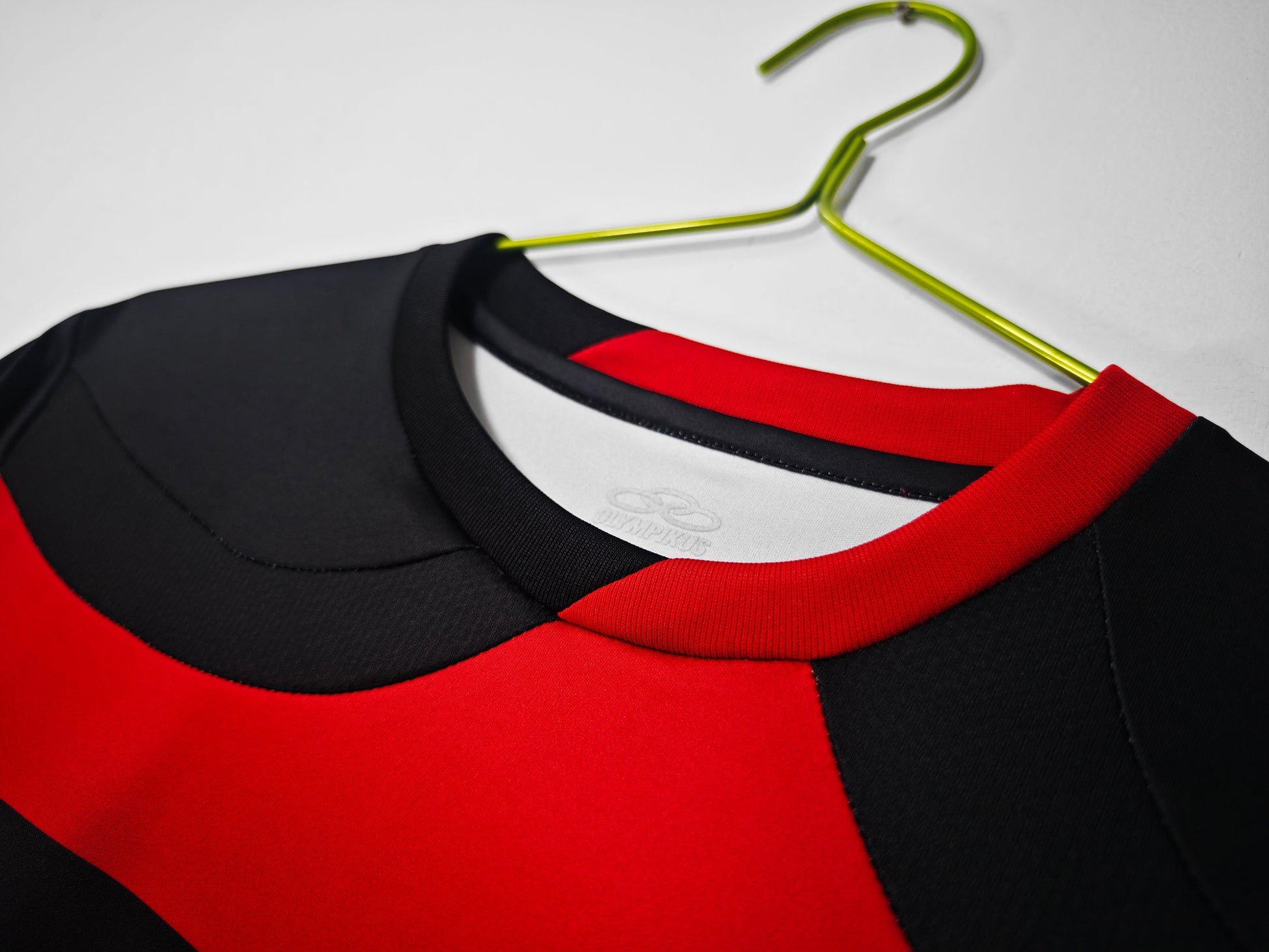 09/10 home retro football shirt