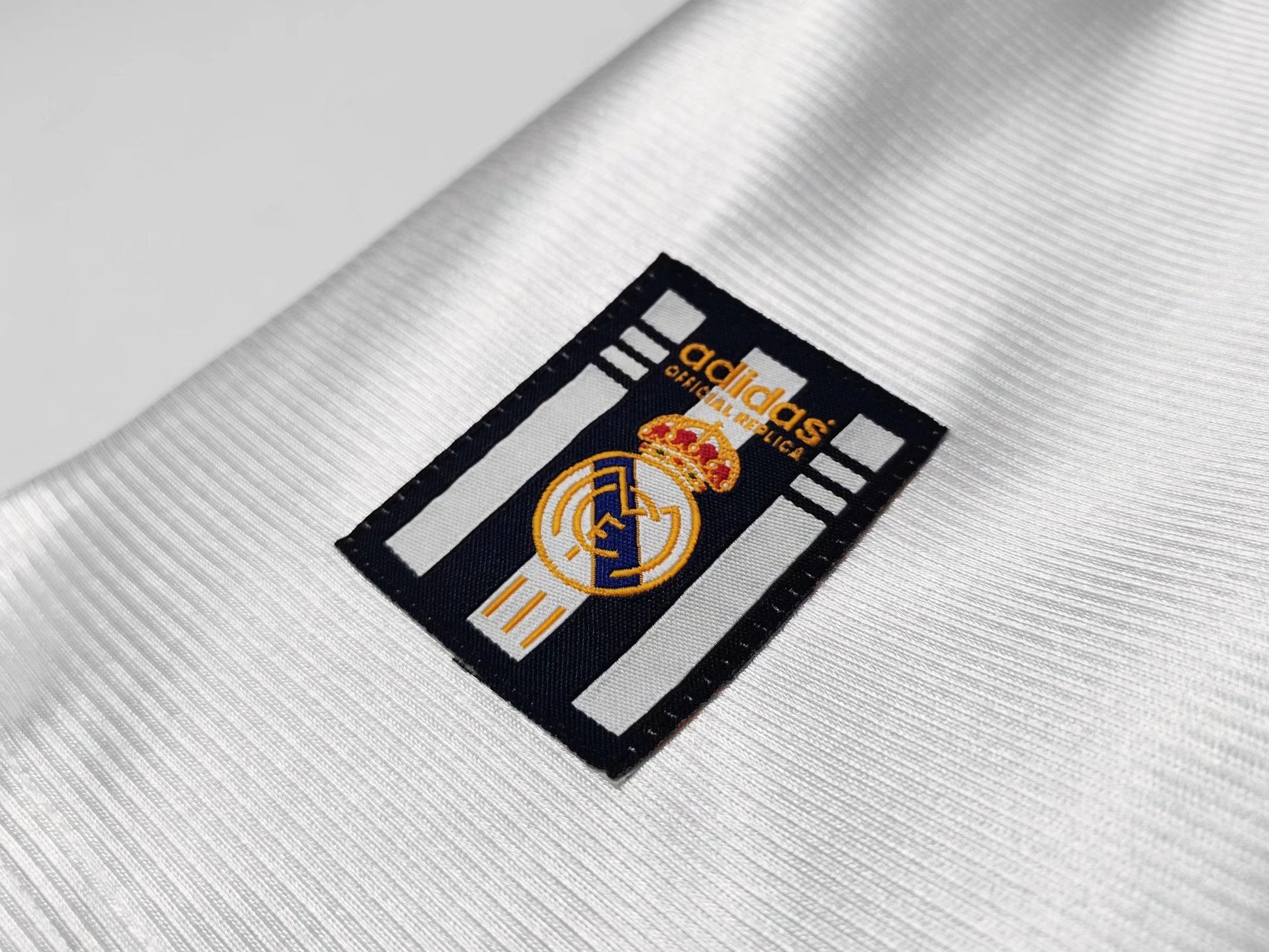 98/99 home retro football shirt