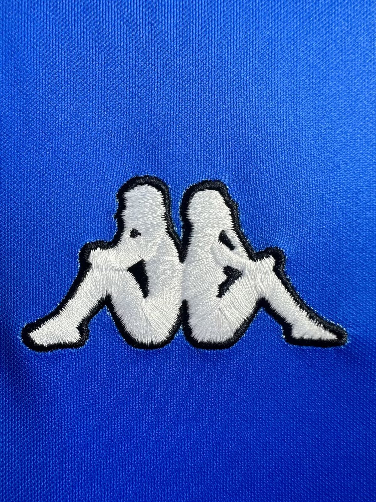 99/00 away retro football shirt