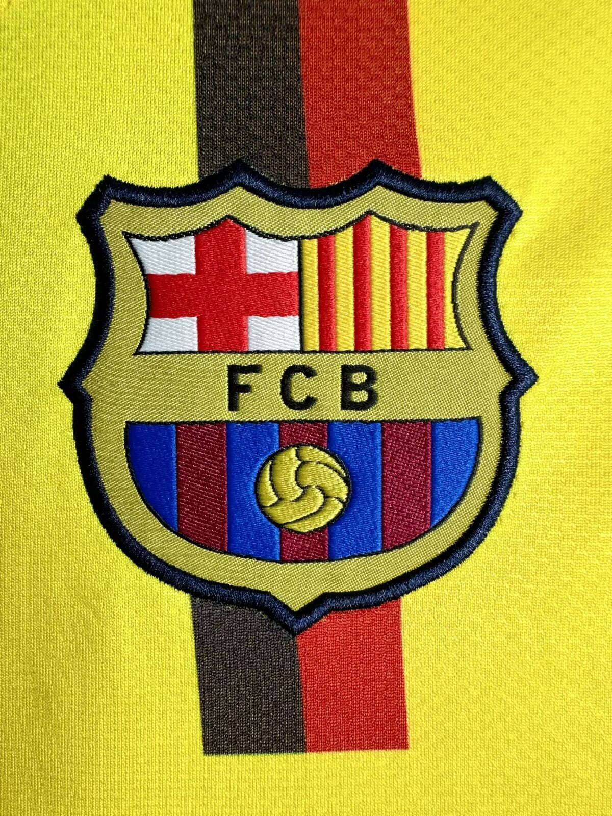 08/09 away retro football shirt