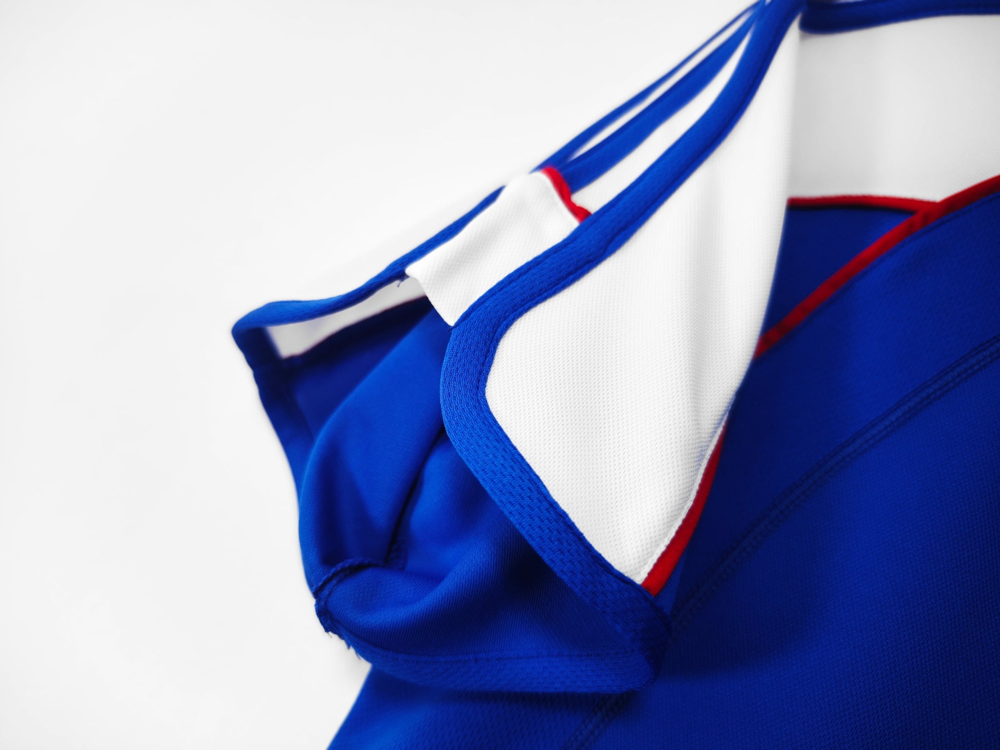2000 home retro football shirt
