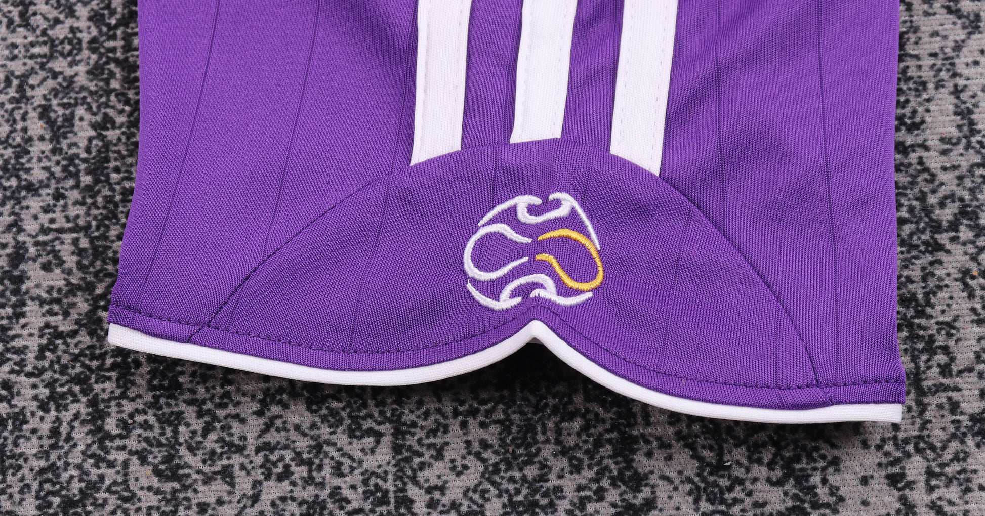 06/07 children's third football jersey