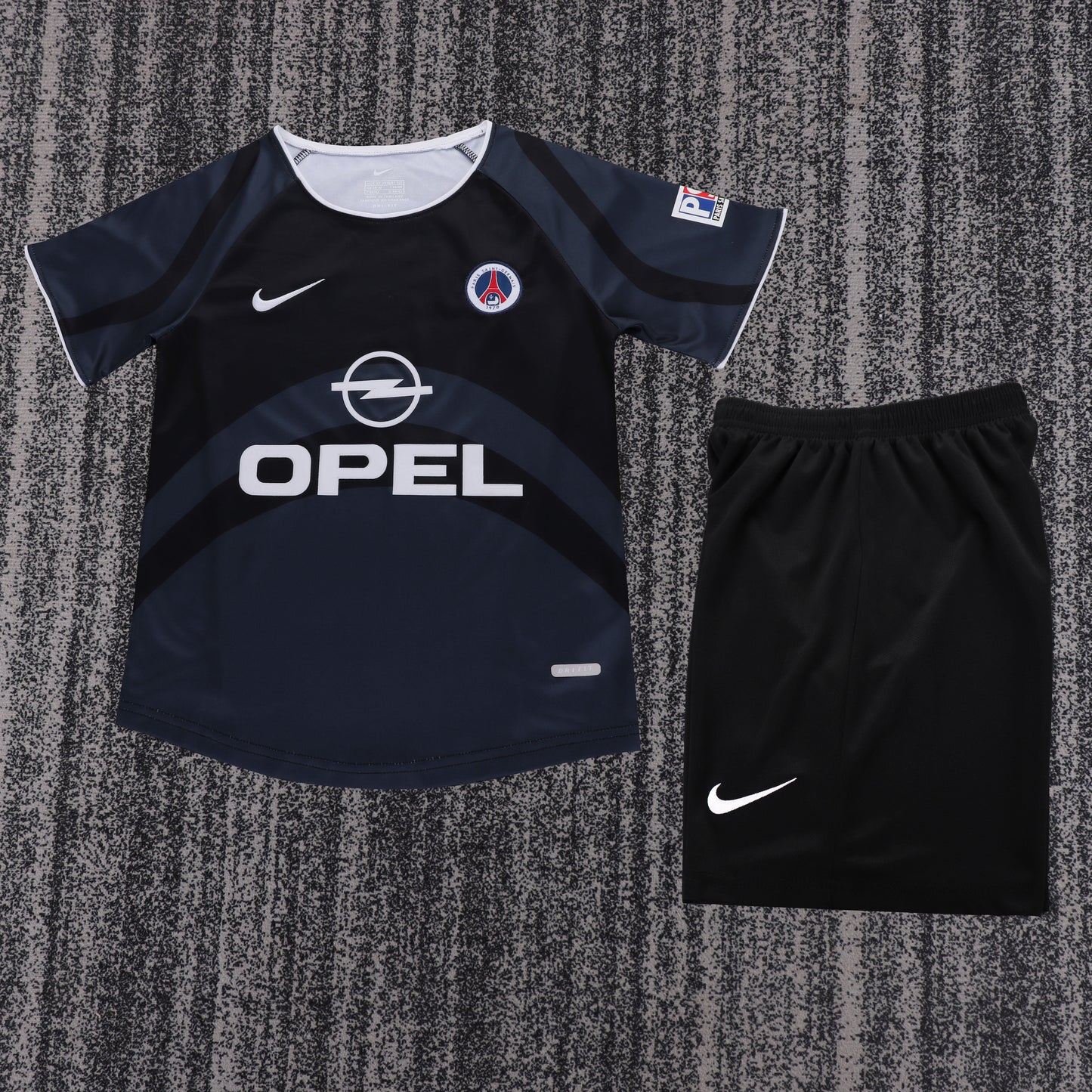 01/02 children's third football jersey