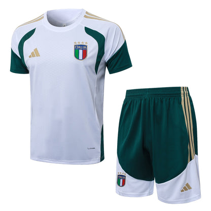 26/27 training wear