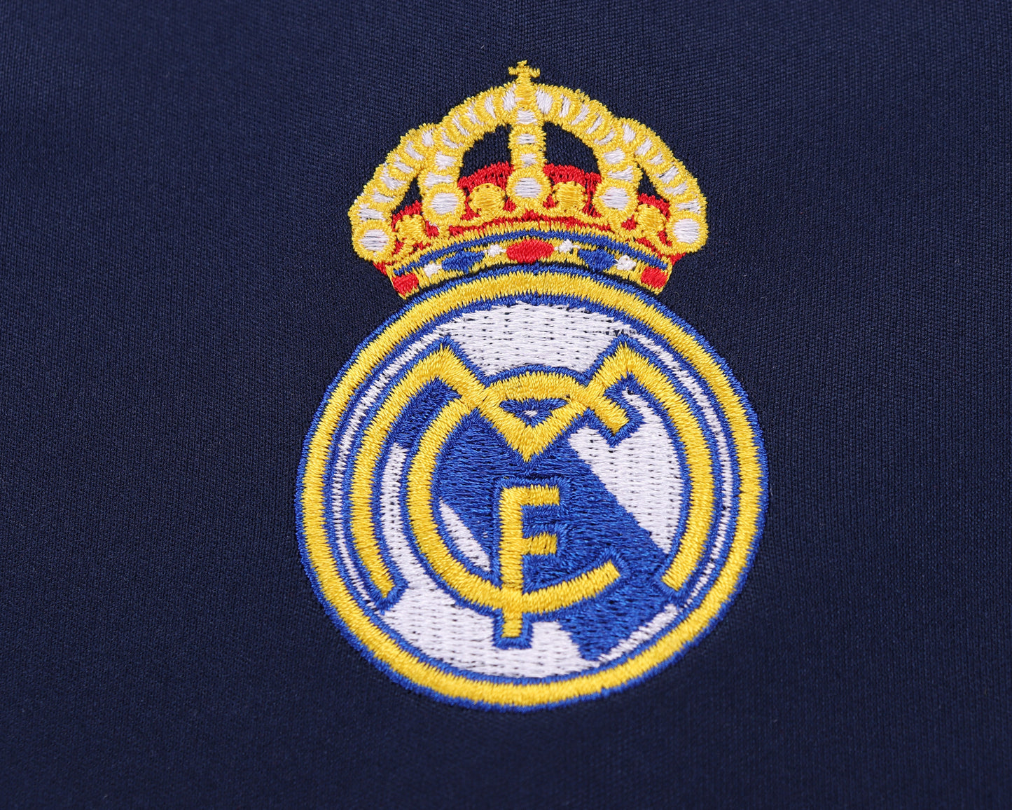 05/06 children's away football jersey