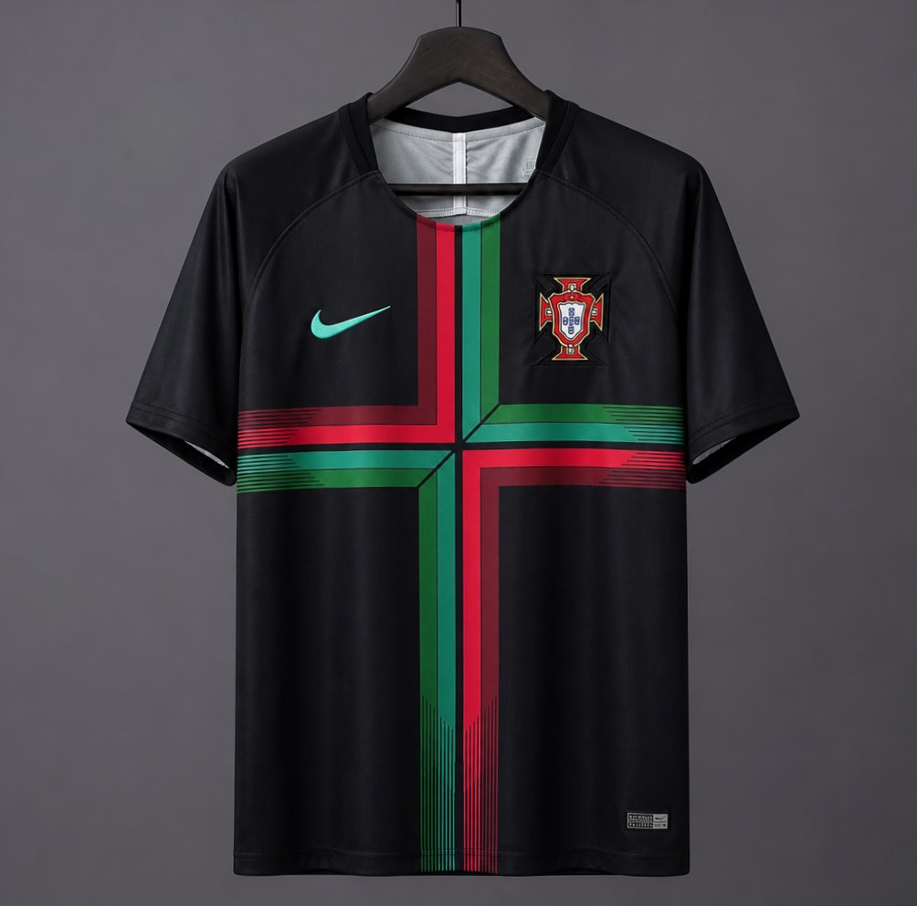 Retro Pre-Match Training - Black - front product view