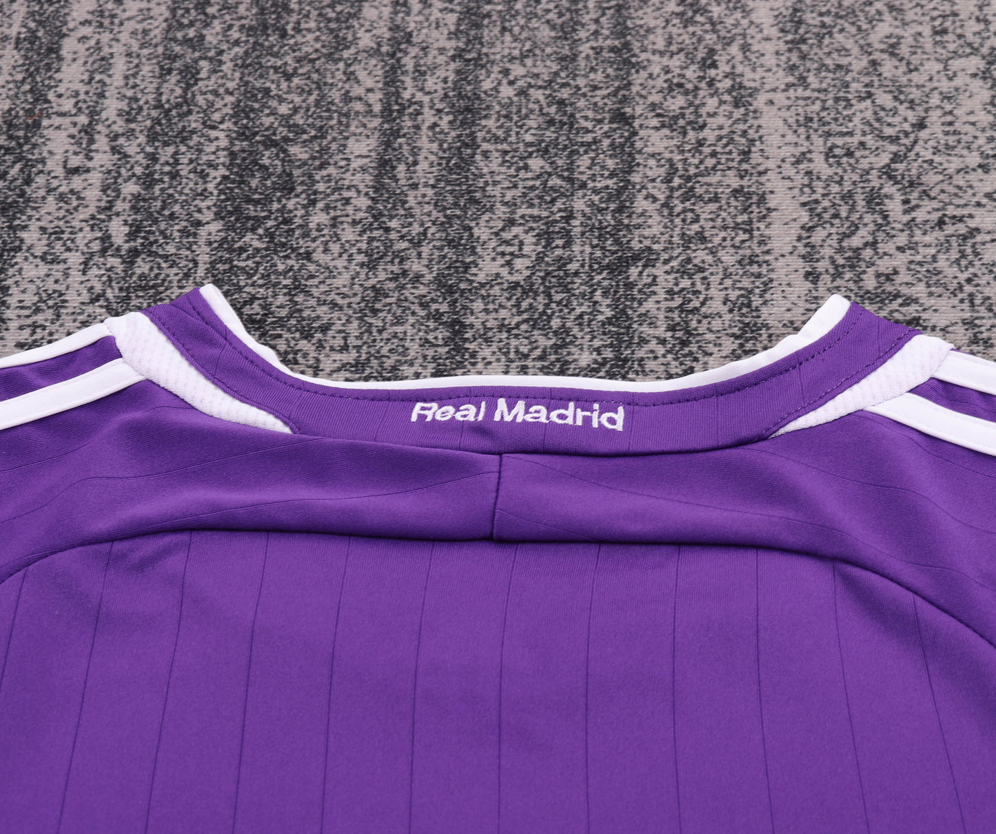 06/07 children's third football jersey