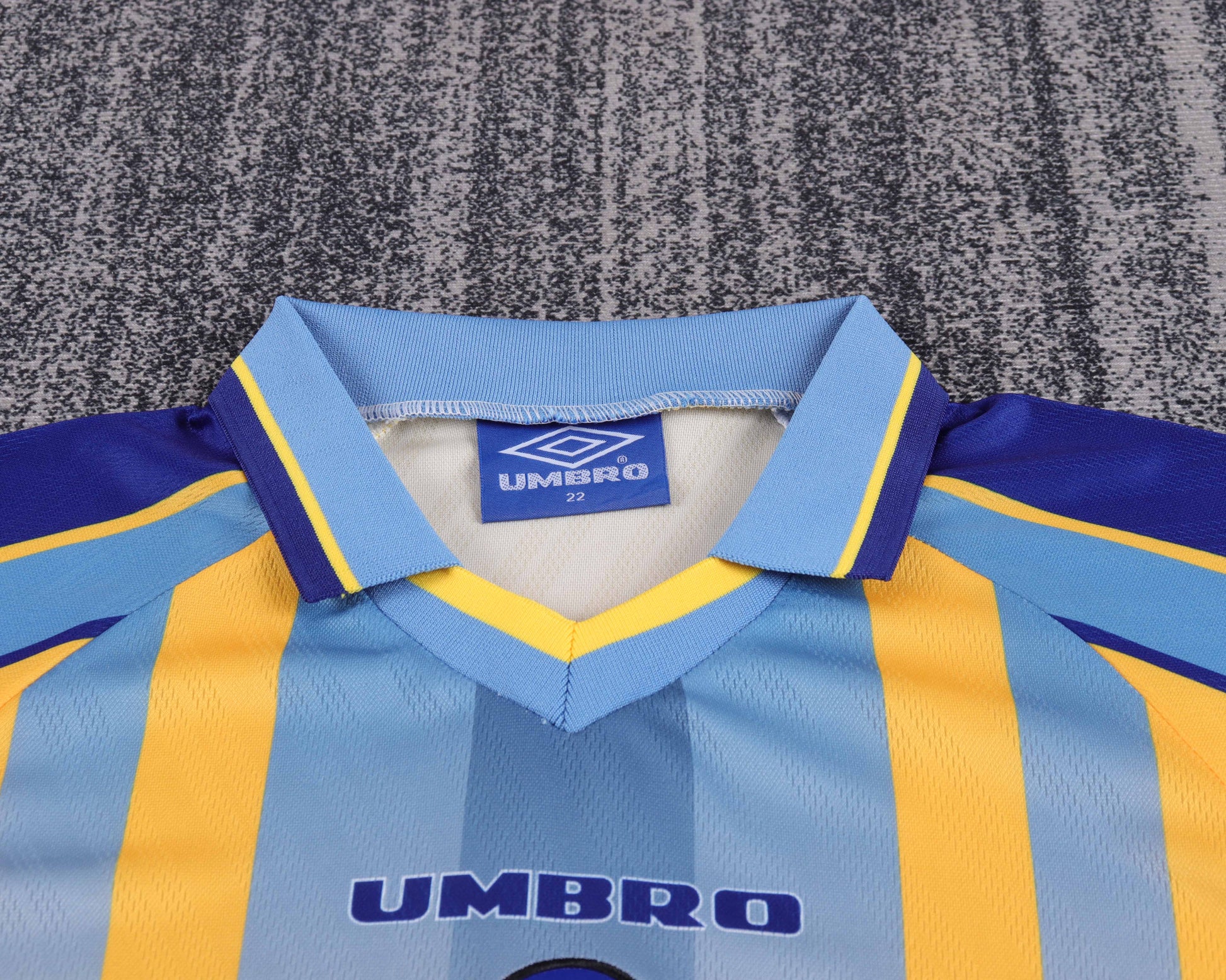 95/96 children's away football jersey