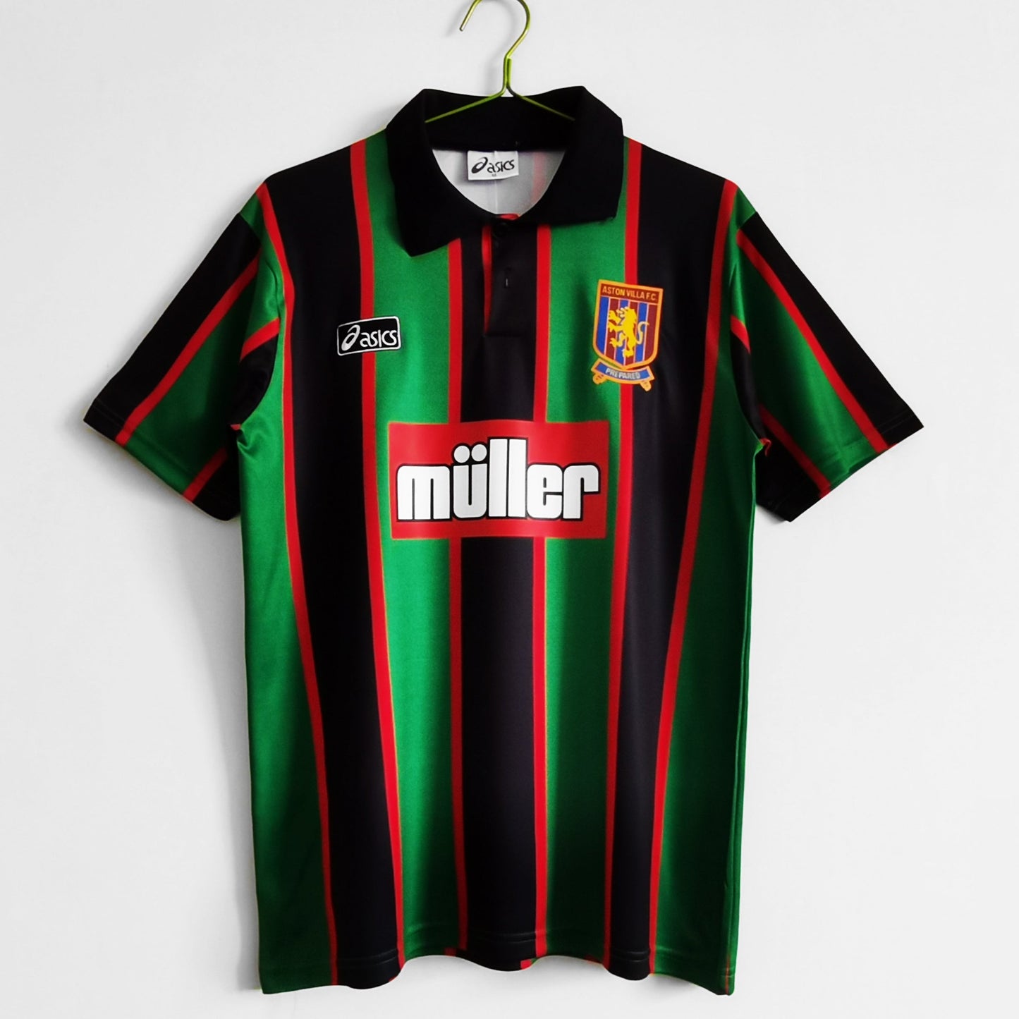 93/94 away retro football shirt