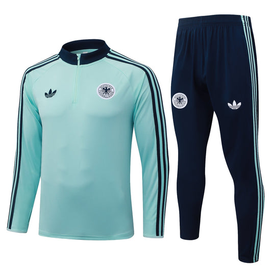 Training Set 26/27 - Aqua green