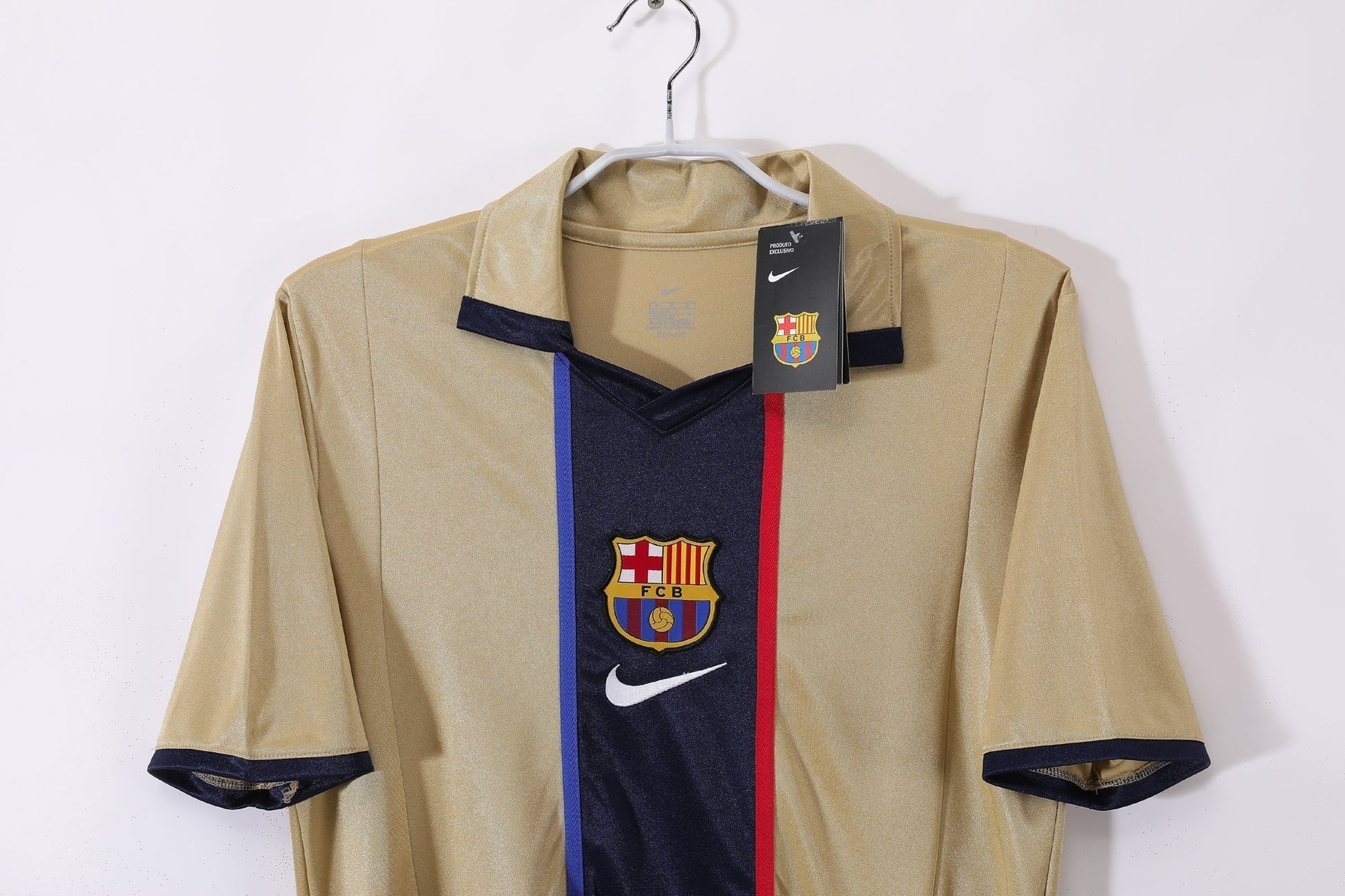 01/02 away retro football shirt