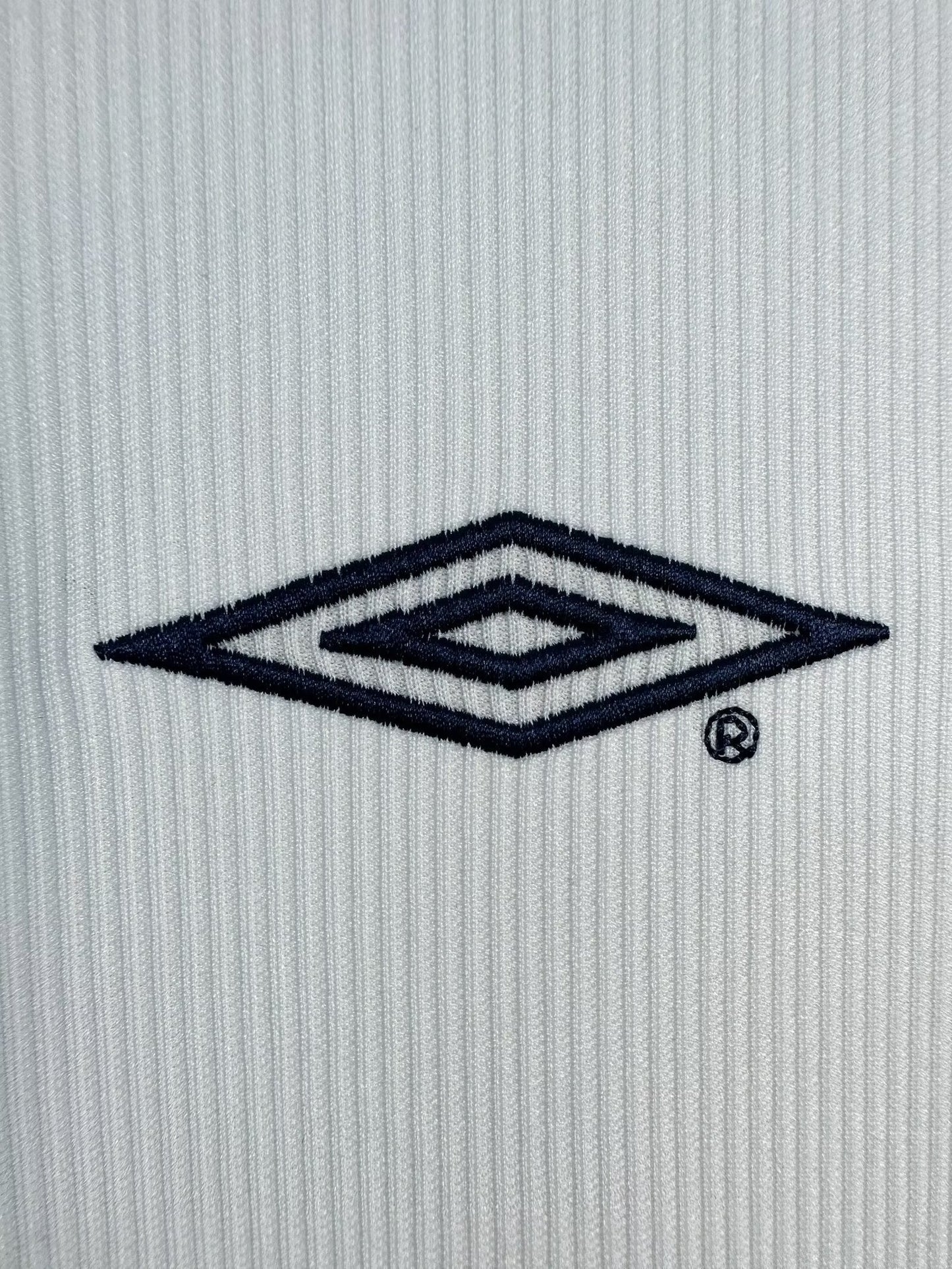00/01 away retro football shirt