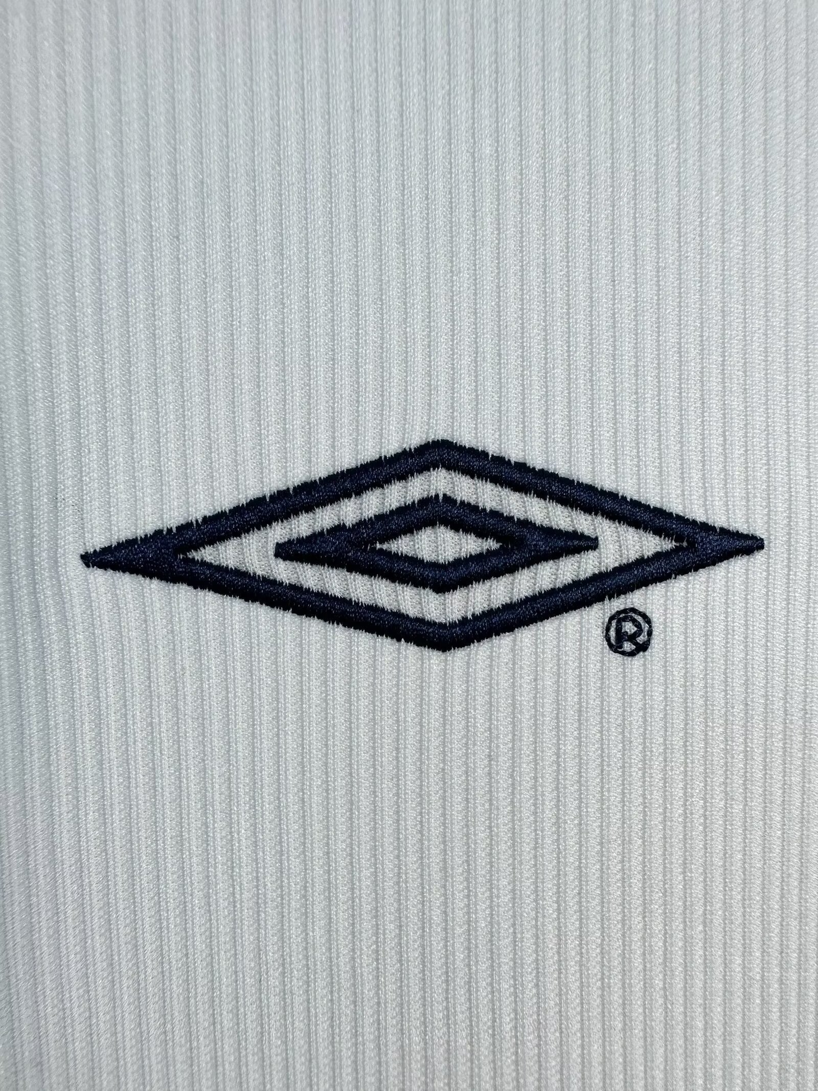 00/01 away retro football shirt