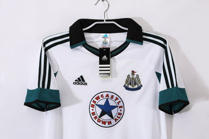 99/00 away retro football shirt