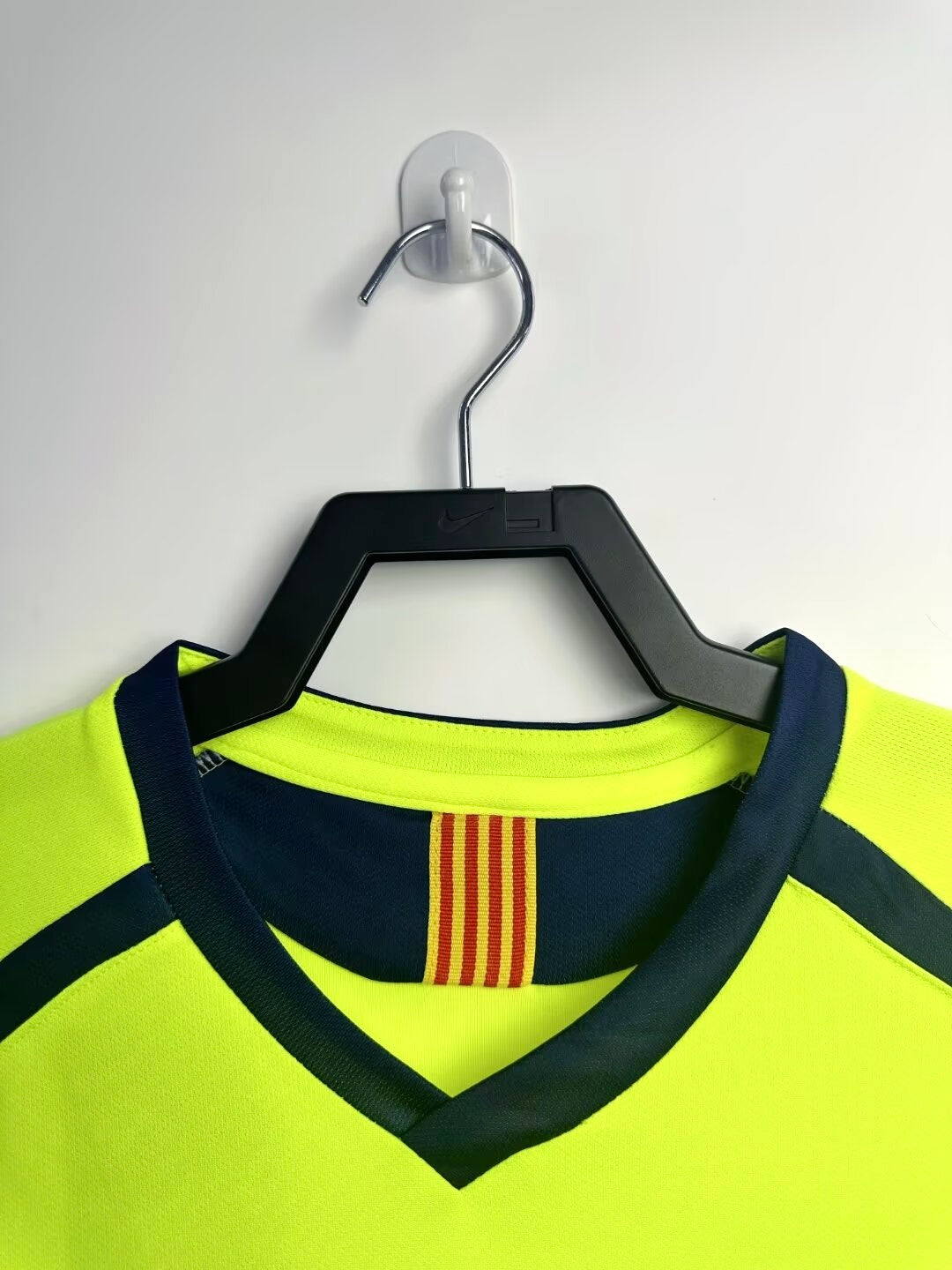 05/06 away retro football shirt