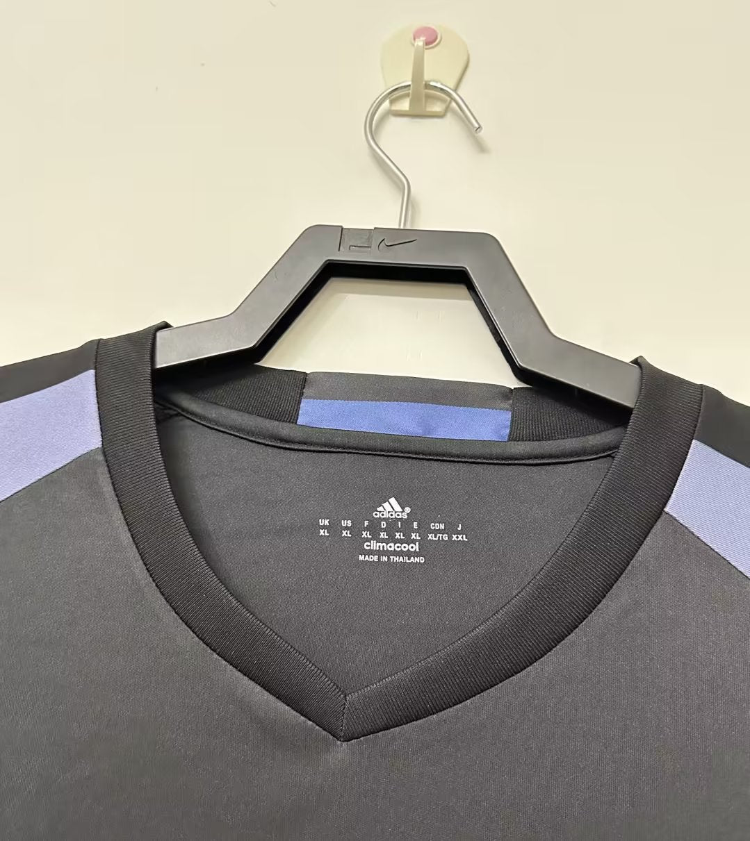 16/17 third retro football shirt