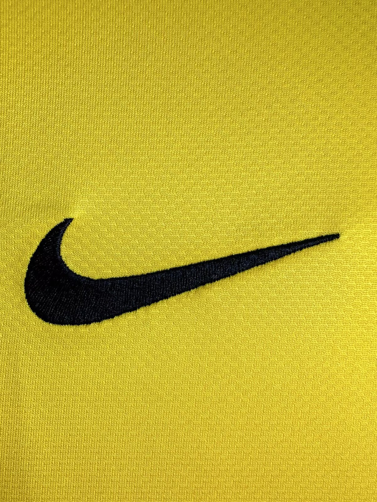 08/09 away retro football shirt