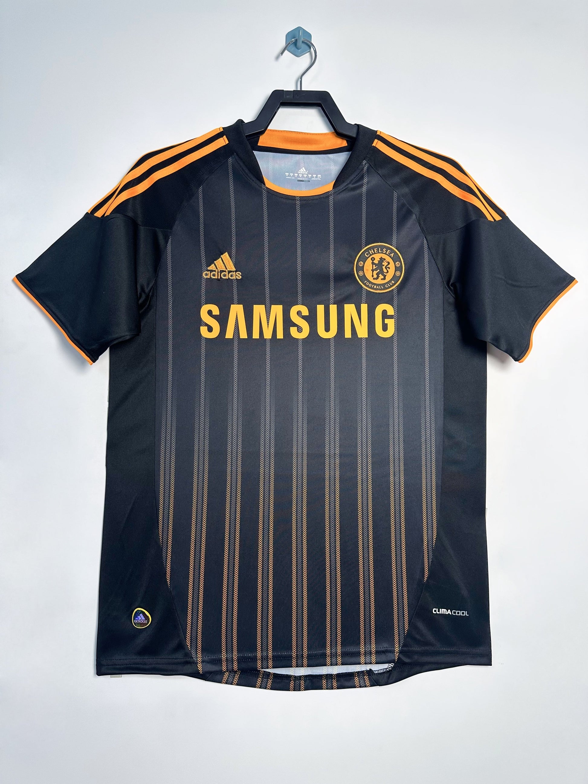 10/11 away retro football shirt