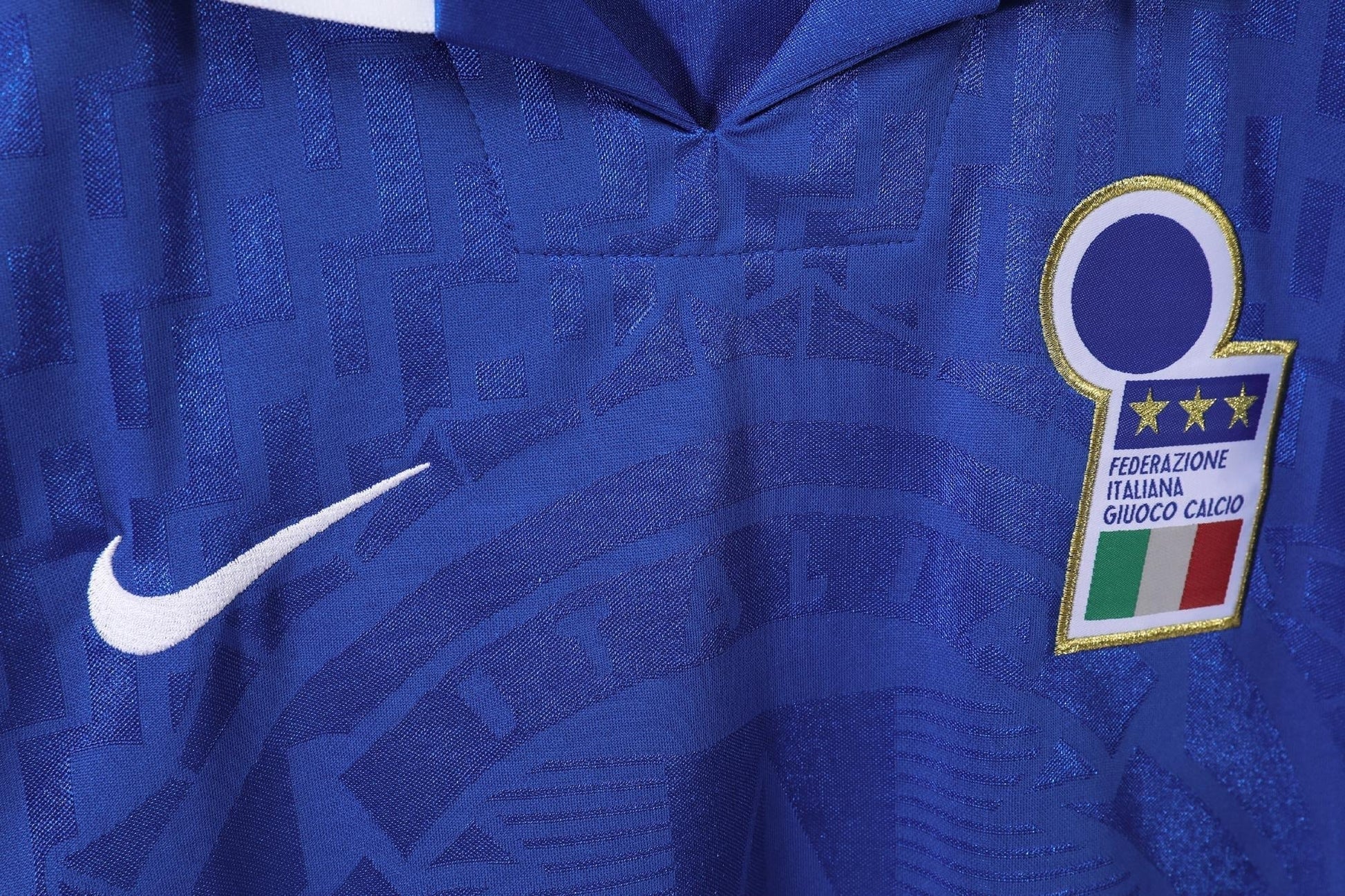 1995 home retro football shirt