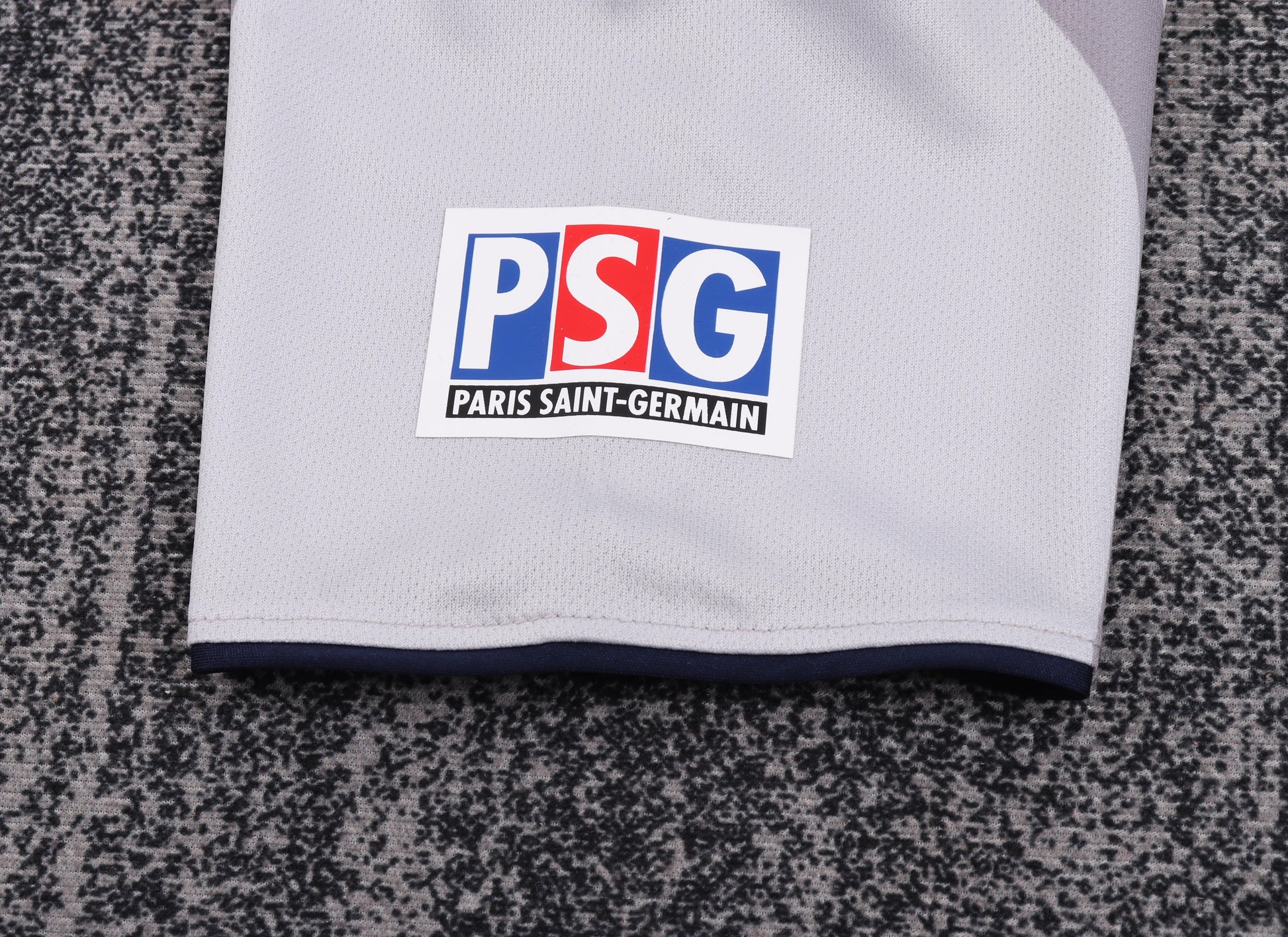 01/02 children's away football jersey