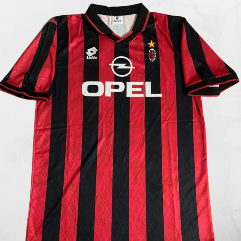 Retro 95/96 home retro football shirt