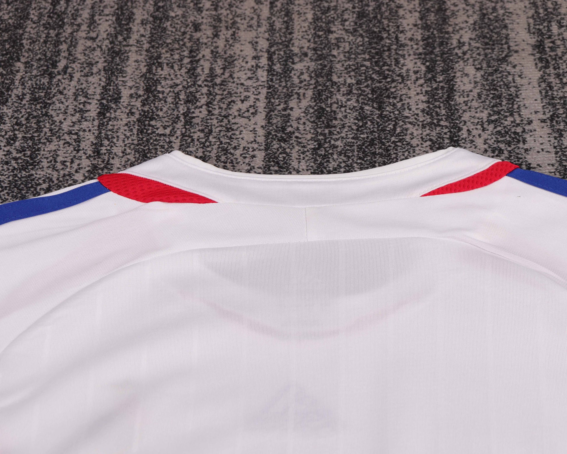 2006 children's away football jersey