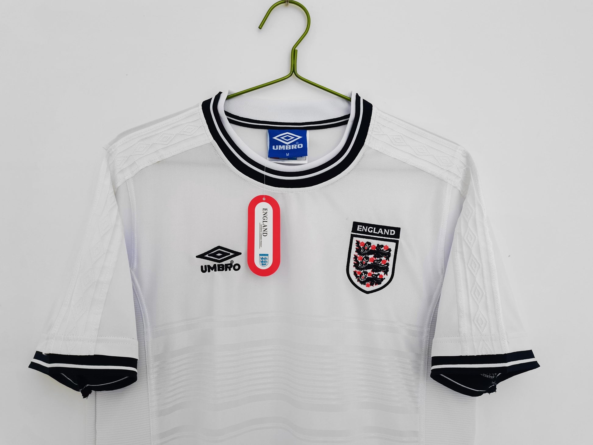 99/01 home retro football shirt