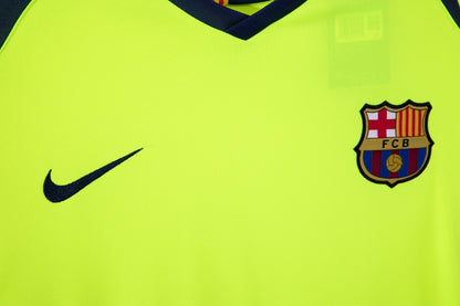 05/06 away retro football shirt