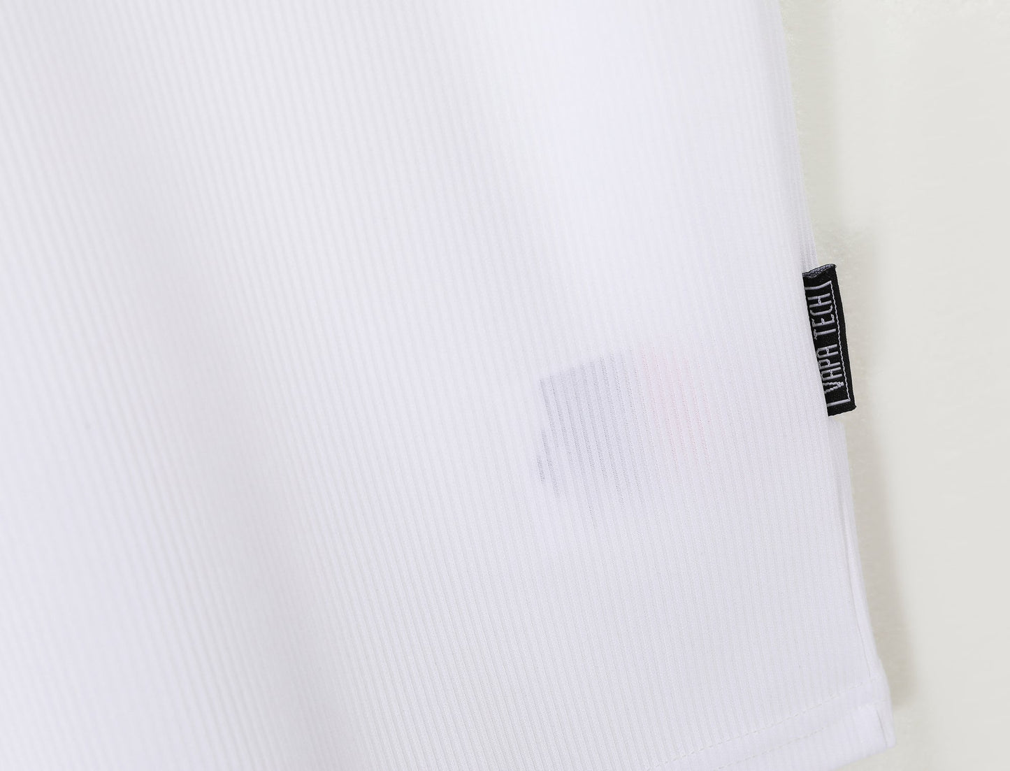 00/01 away retro football shirt