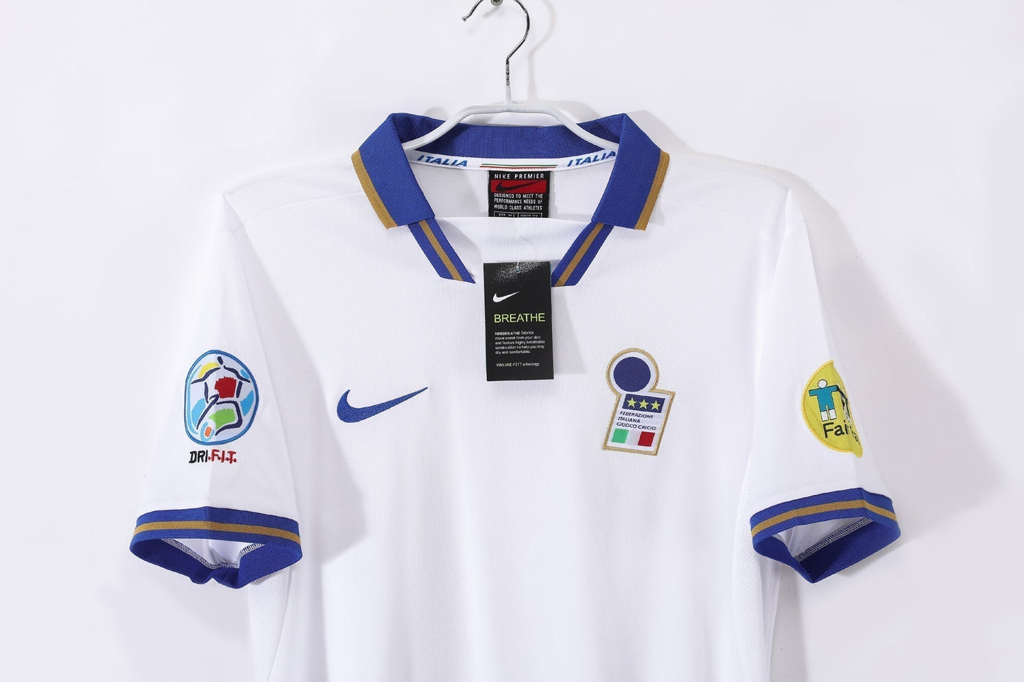 1996 away retro football shirt