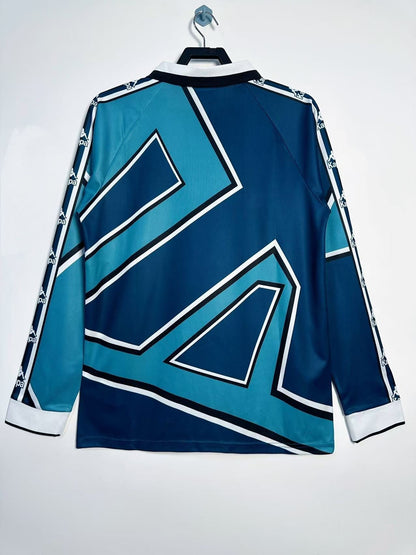 95/97 away retro football shirt