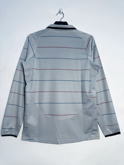 03/04 away retro football shirt