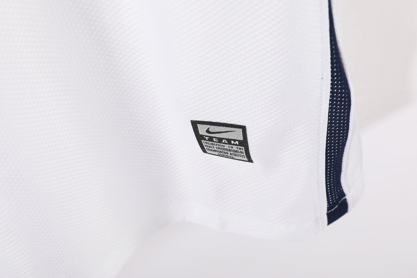 08/09 away retro football shirt