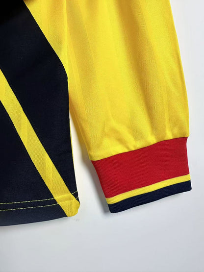 93/94 away retro football shirt