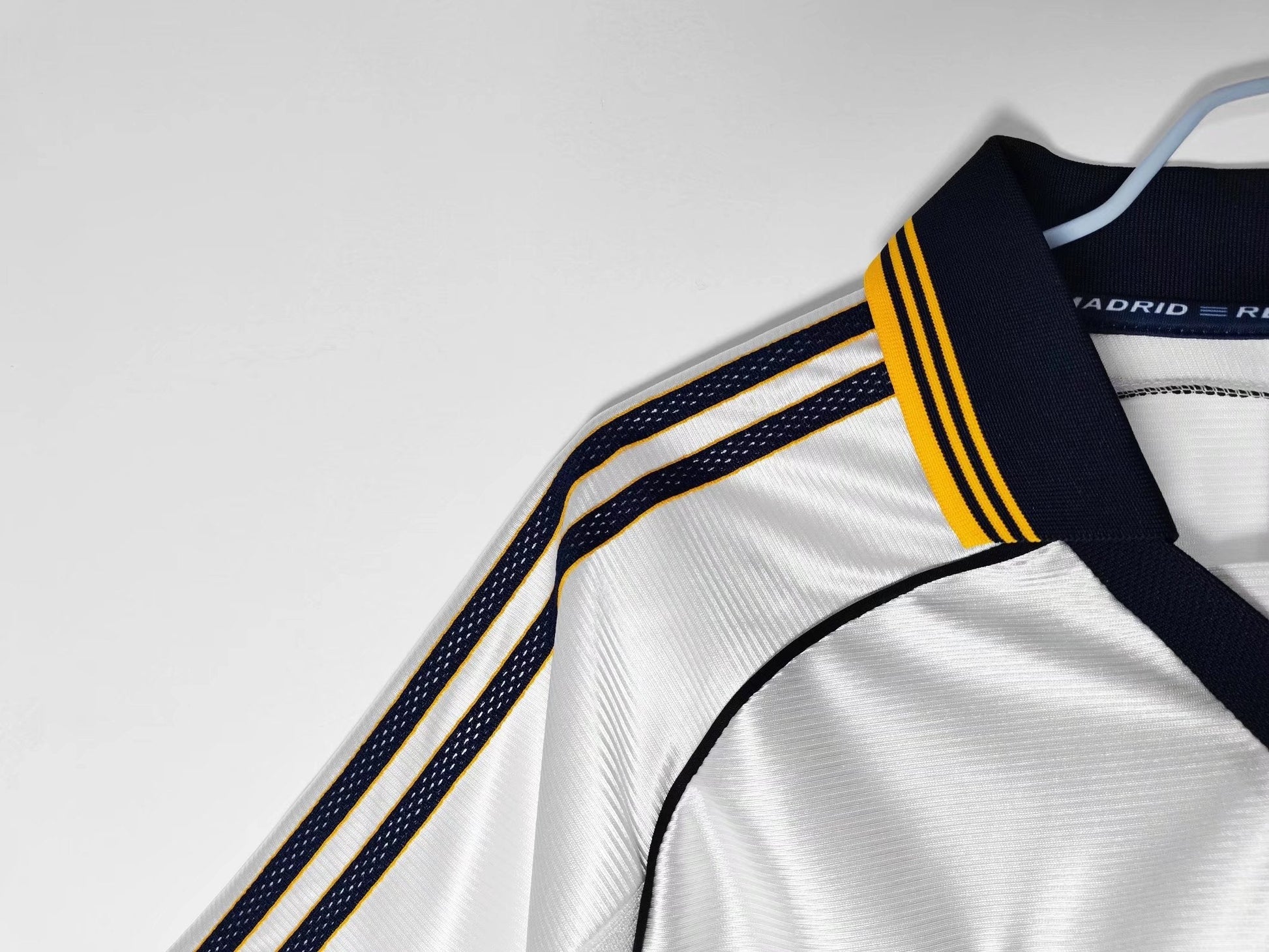 98/99 home retro football shirt