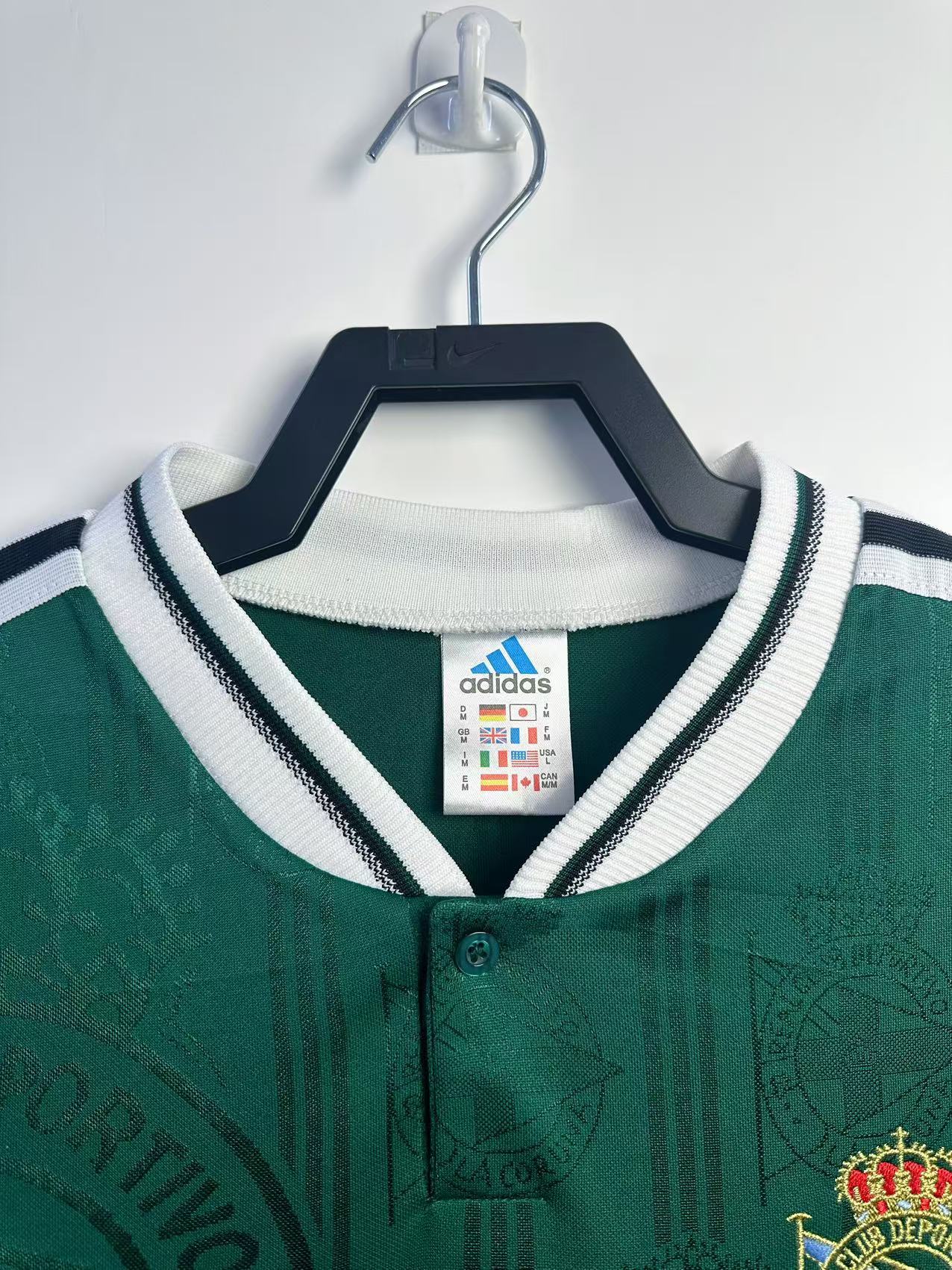 99/00 away retro football shirt