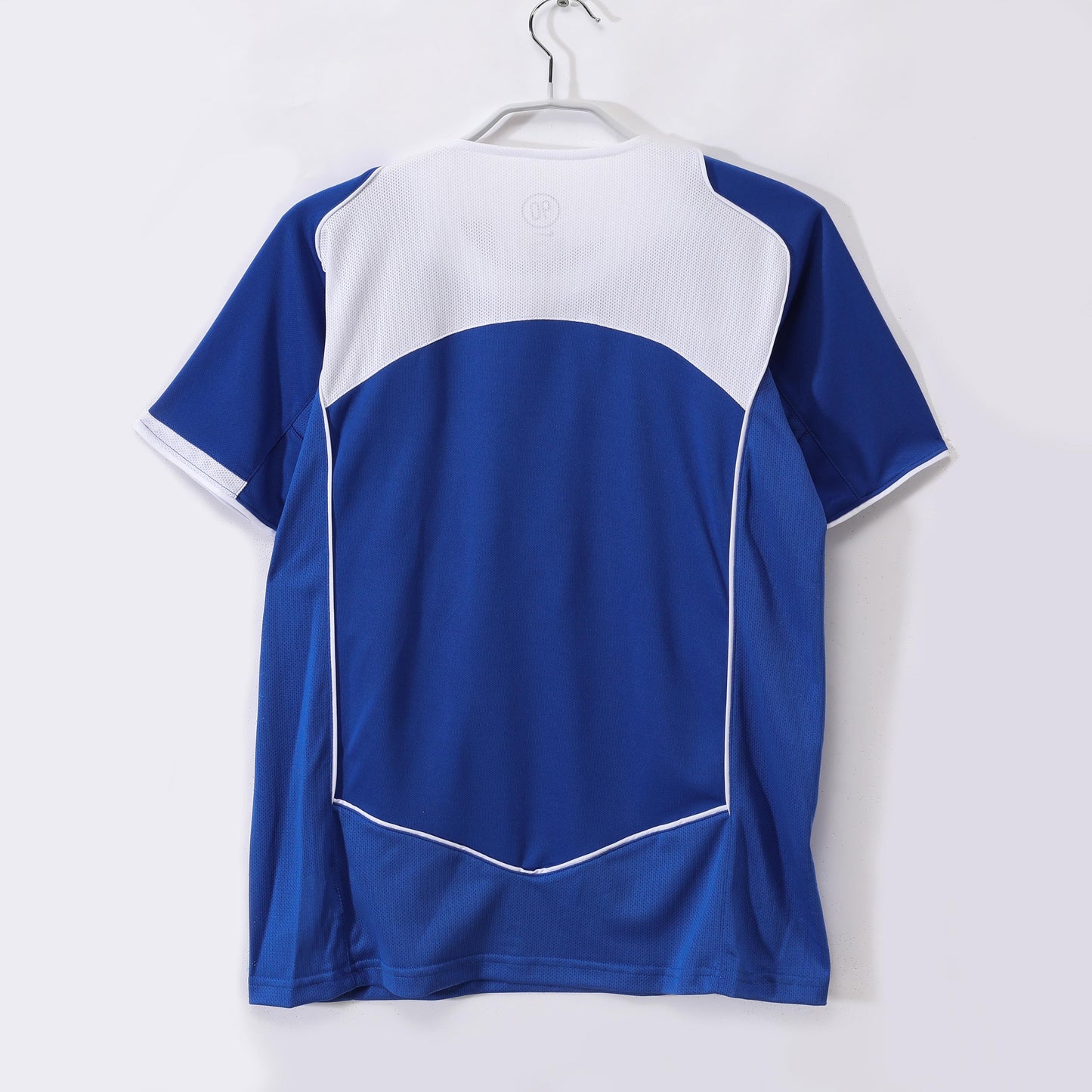 2004 away retro football shirt
