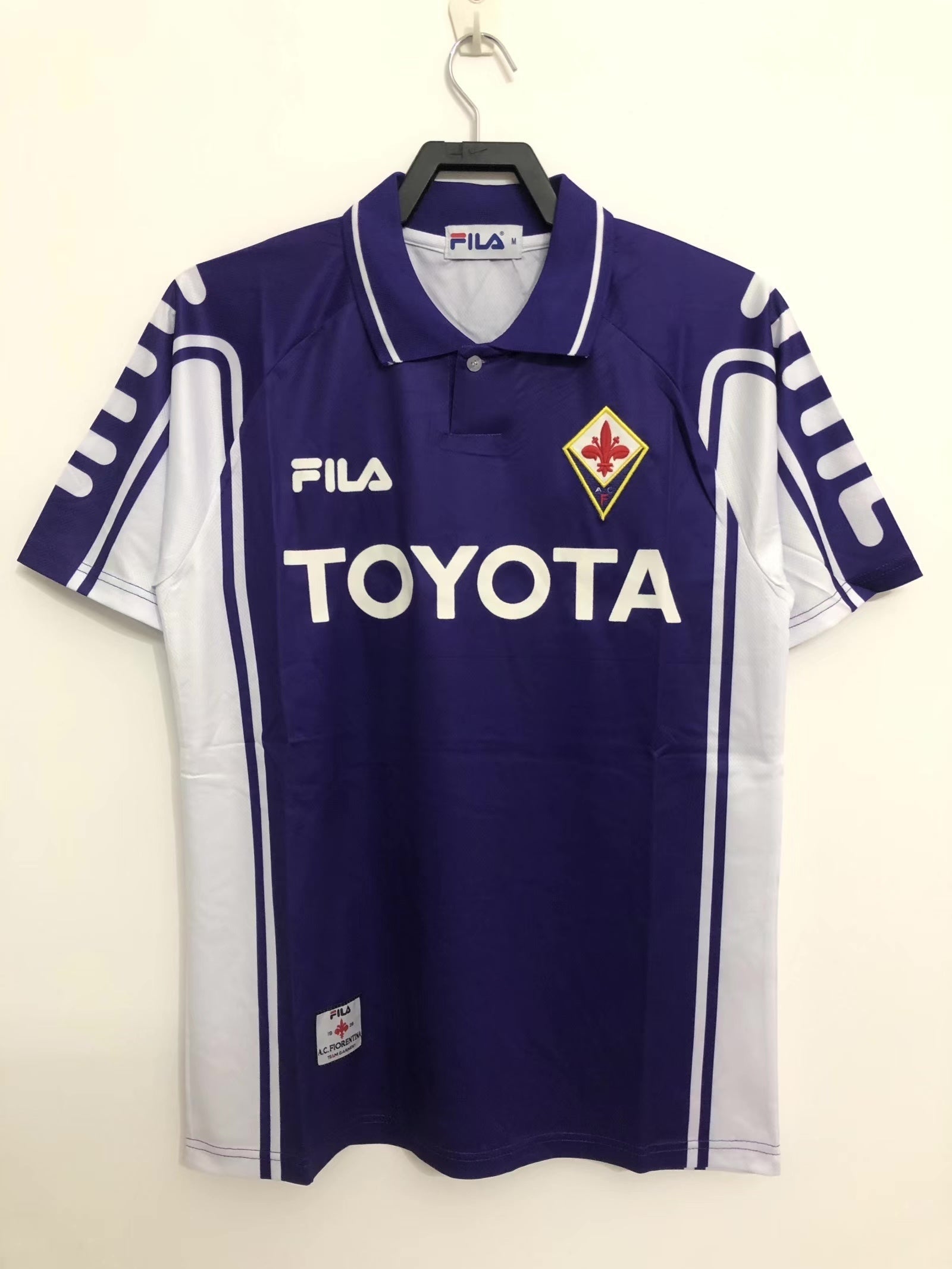 99/00 home retro football shirt